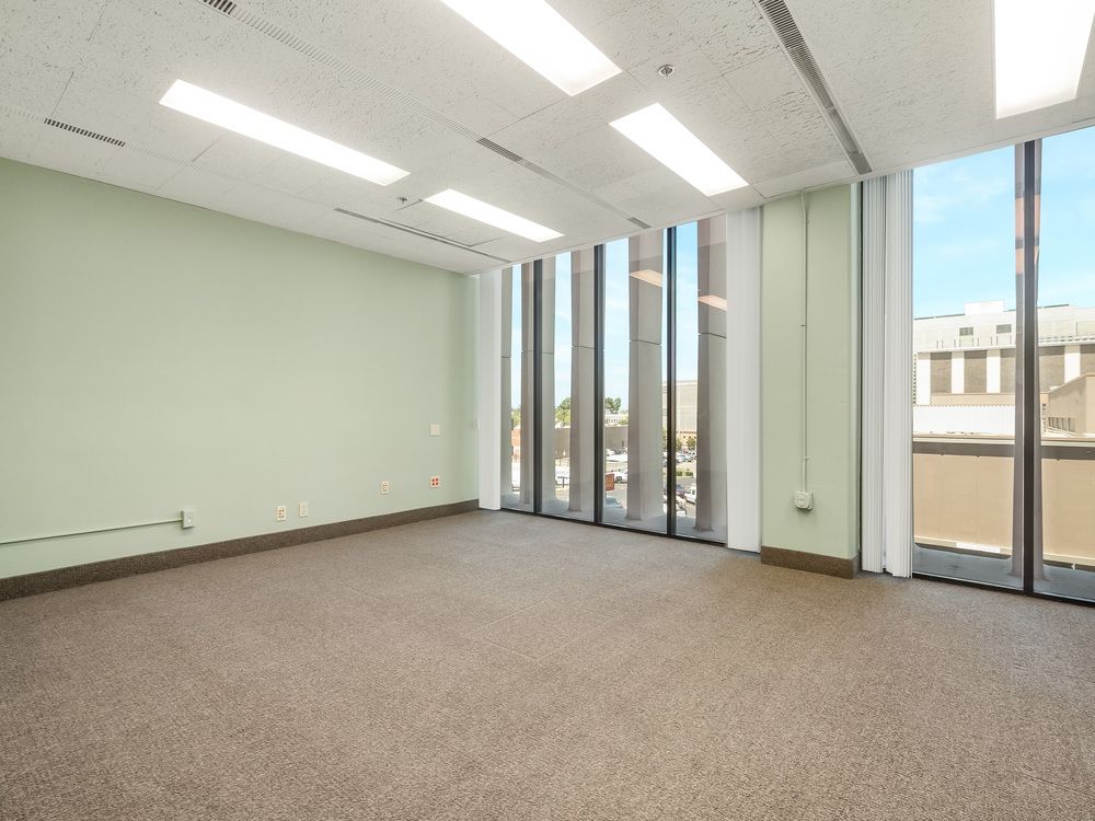 Office Space Available in Excellent Condition & Move-In Ready : 1221 Van Ness Ave, Fresno, CA 93721